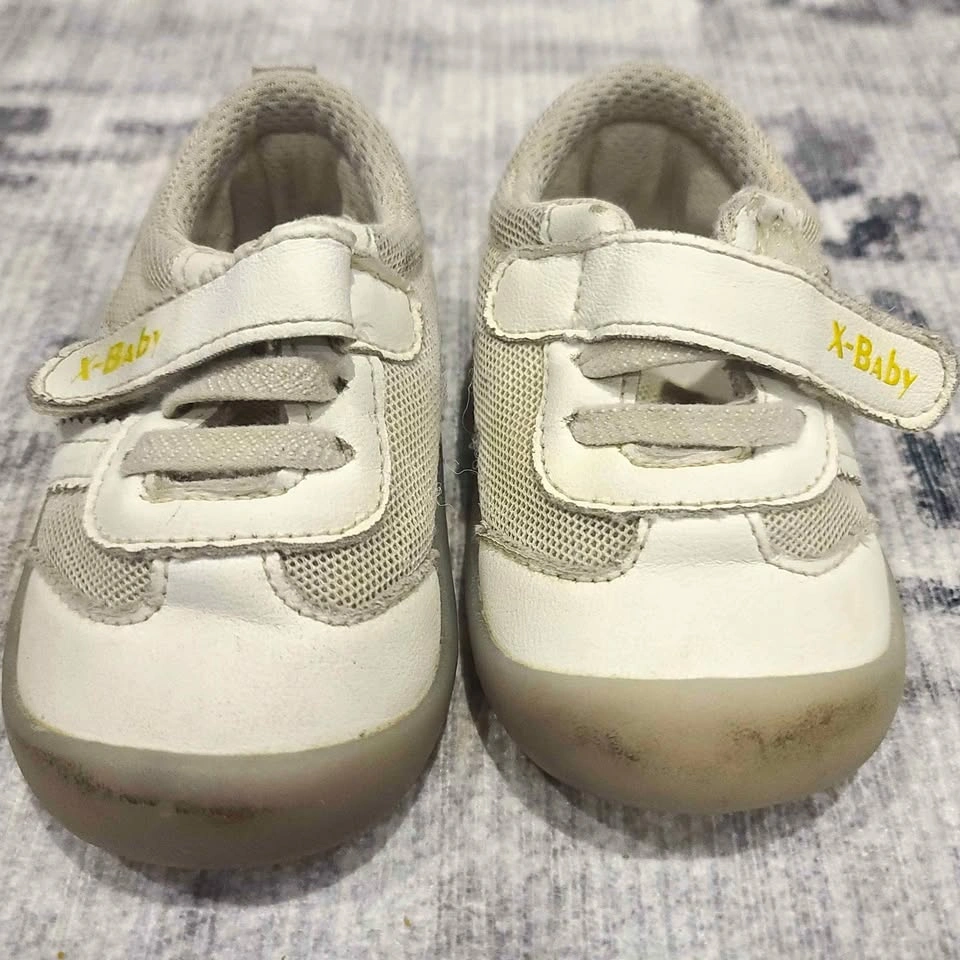 X-baby toddler sneakers - Size 16