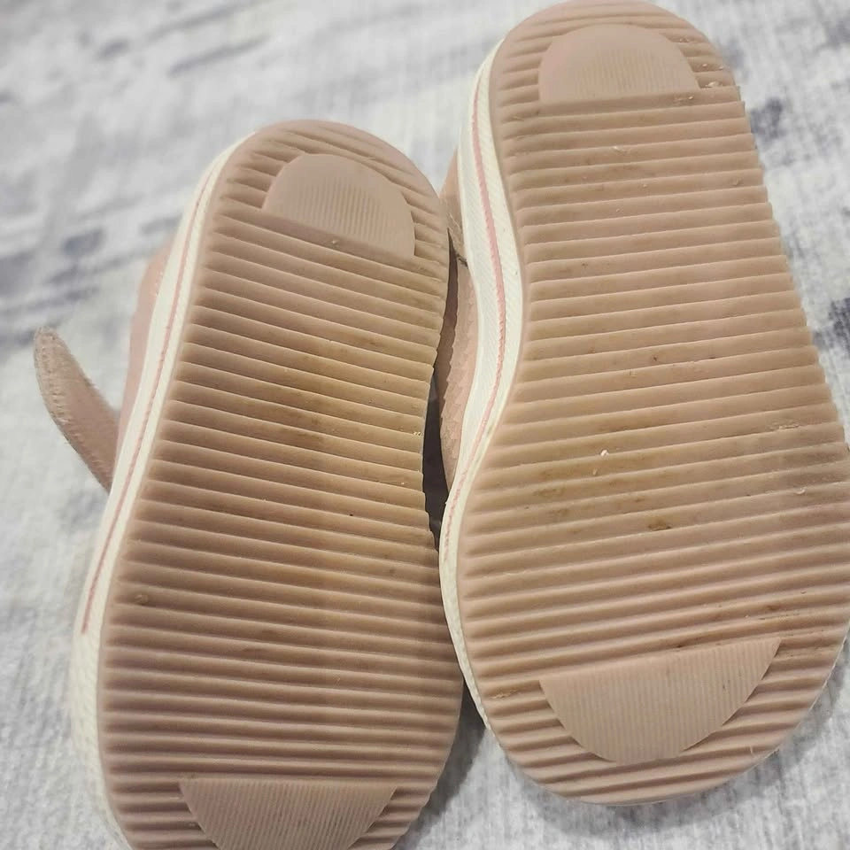 Toddler girls sneakers - Size 4 - photo 2