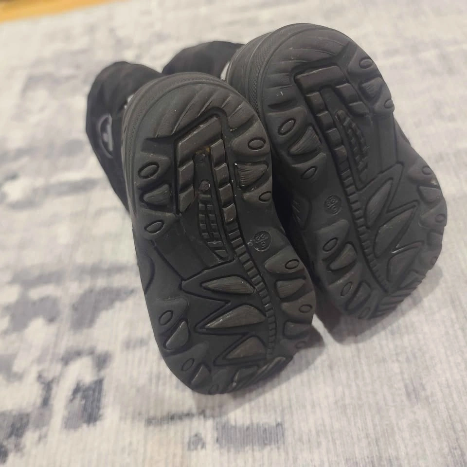 Kamik Toddler Waterproof Winter boots - Black, Size 5 - photo 3