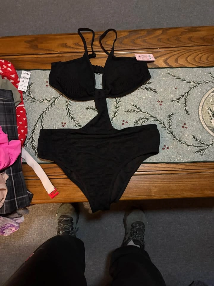 $5 Brand New Swimsuits - Size Large/X-Large - photo 4