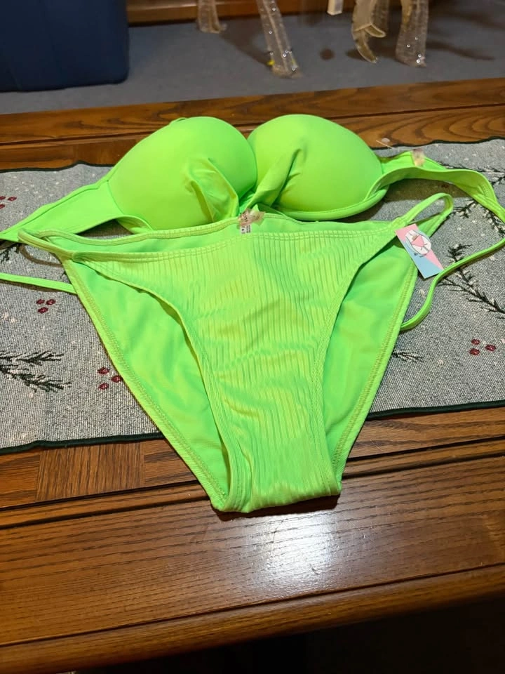 $5 Brand New Swimsuits - Size Large/X-Large - photo 5