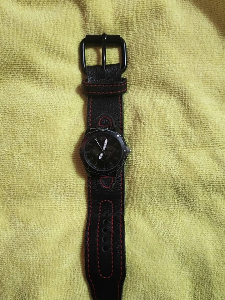 Rare 2015 Man of Steel Superman Collector’s Watch (Accutime) - photo 4