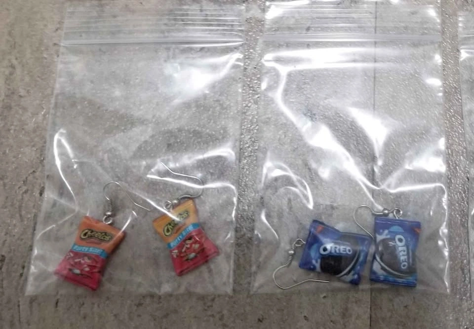 All for $8 Food Earrings M&M Oreo Cheetos - photo 3