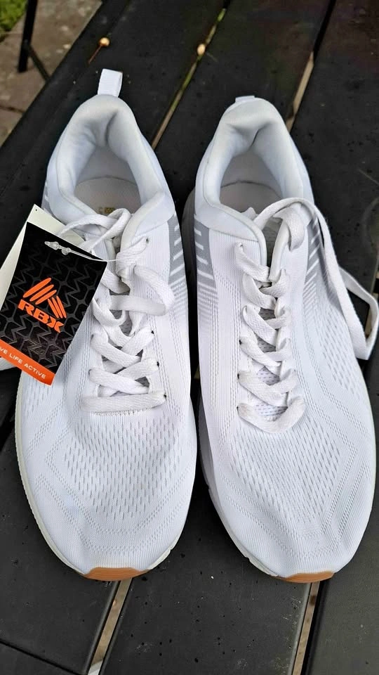 Size 9 Women's Running Shoes