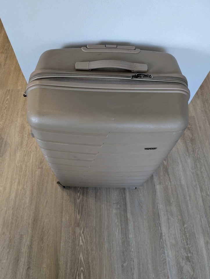 Luggage bag with Lock - photo 2