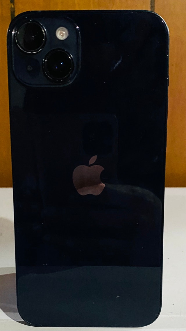 iPhone 14 Plus - photo 2