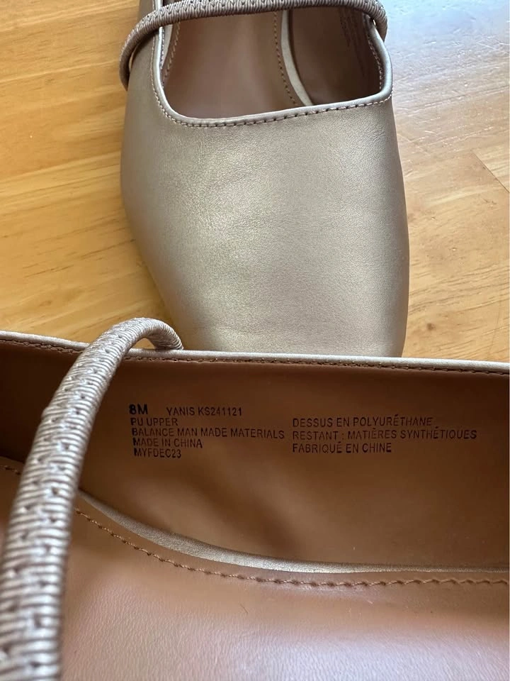 Gold Kensie Ballet Flats. Size 8 - photo 3