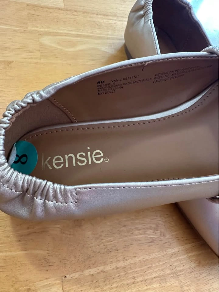 Gold Kensie Ballet Flats. Size 8 - photo 4