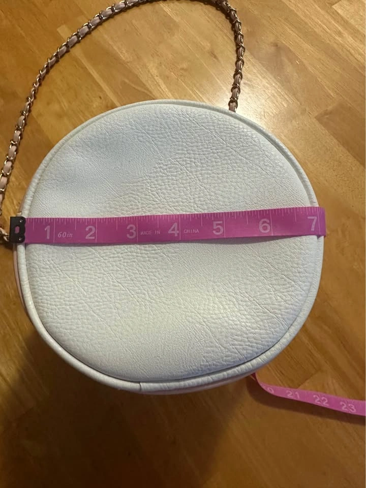 Super Unique Wedding Cake Purse! - photo 4