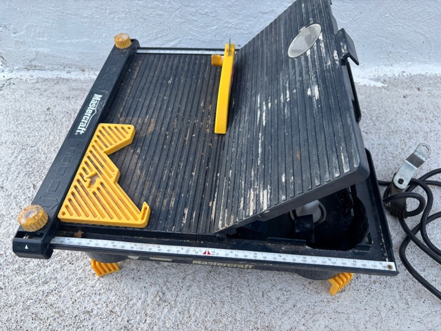 Mastercraft Tile Saw - photo 3