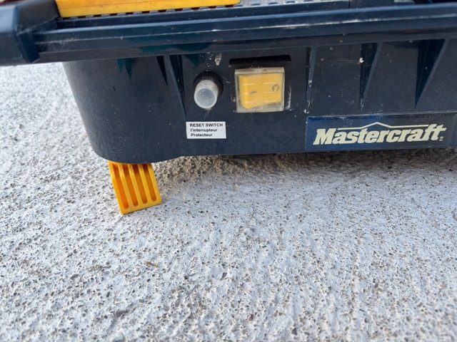 Mastercraft Tile Saw - photo 5