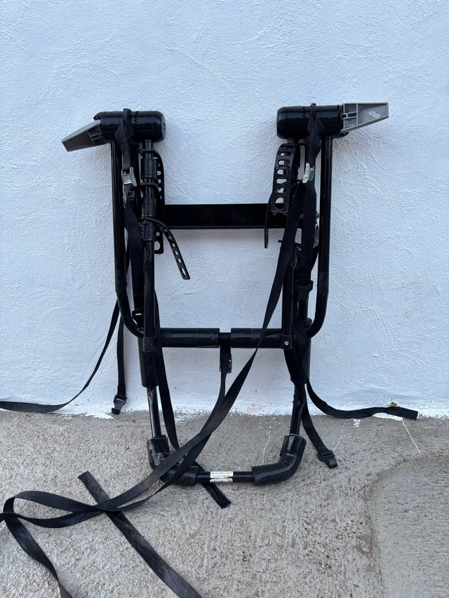 Saris Car Bike Rack / Carrier for 3 Bikes