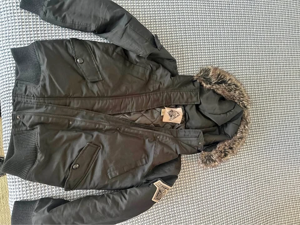 Beaver Canoe Bomber Jacket woman Small