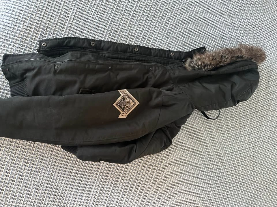 Beaver Canoe Bomber Jacket woman Small - photo 2