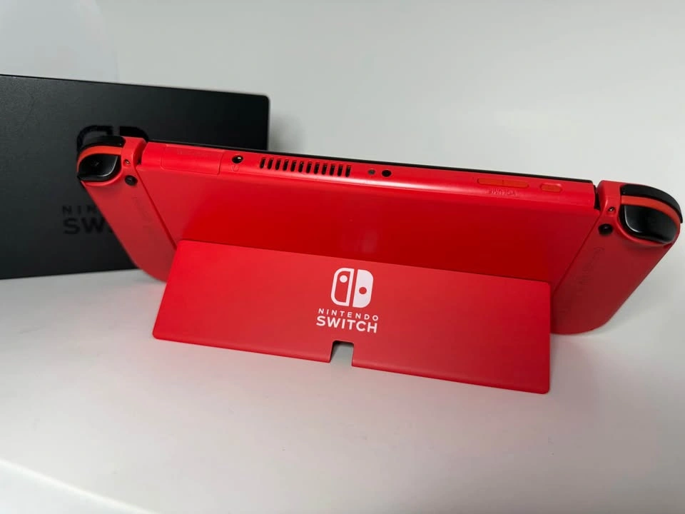 Modded Nintendo Switch OLED Super Mario Edition Bundle - photo 5