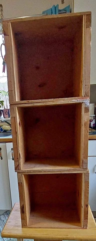 Cedar storage crates