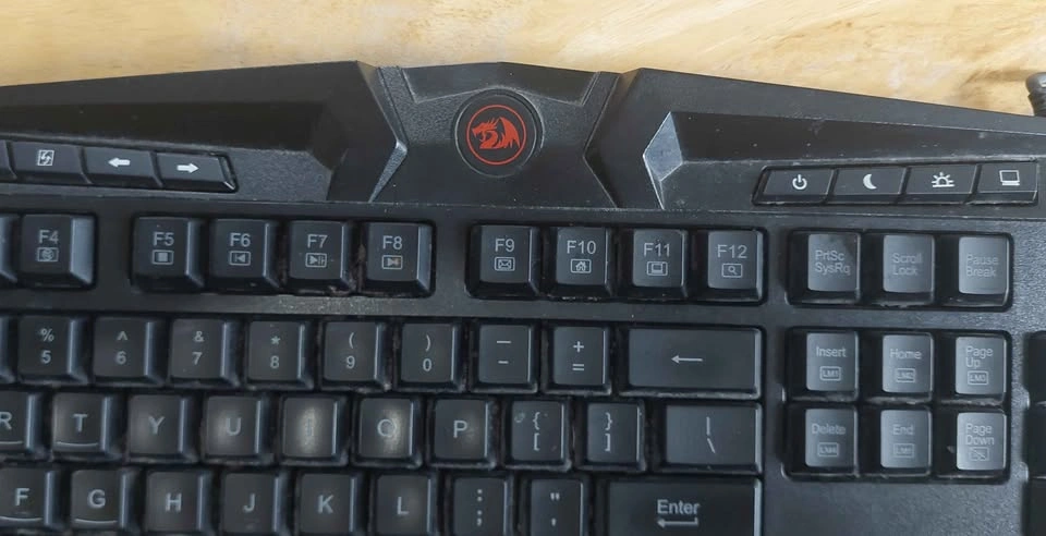 Gaming keyboard and joystick - photo 3