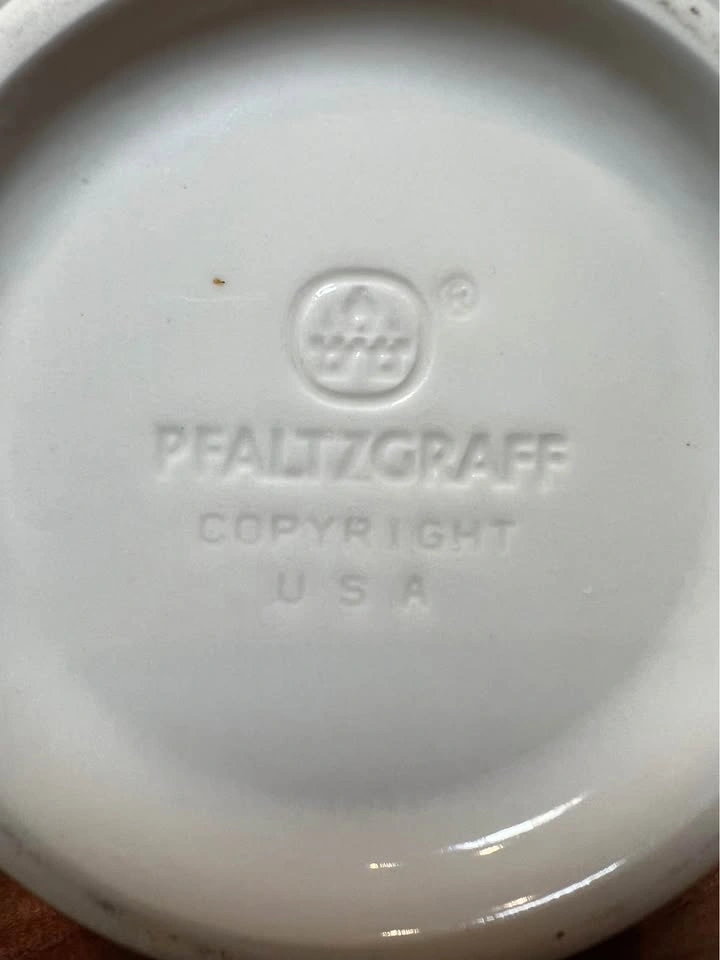 Vintage Pfaltzgraff Juniper Small Pitcher Gravy Boat - photo 4
