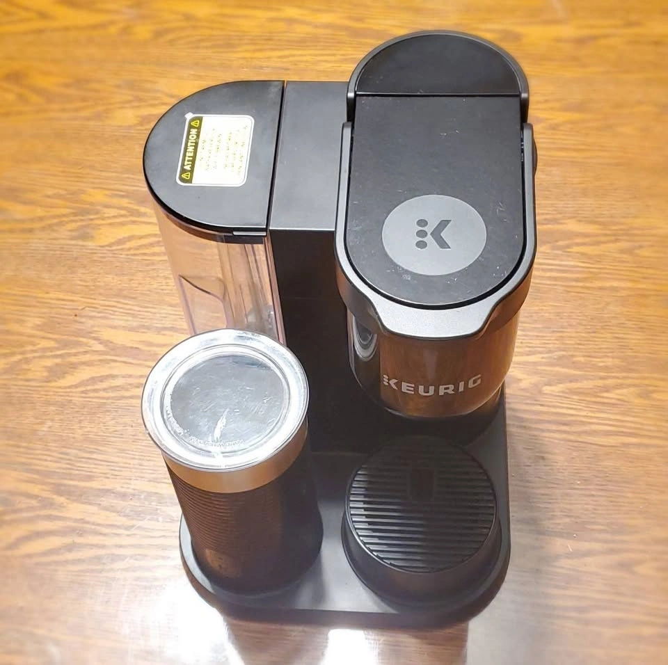 Keurig K-Café Essentials K85 Coffee Maker with Milk Frother - photo 5