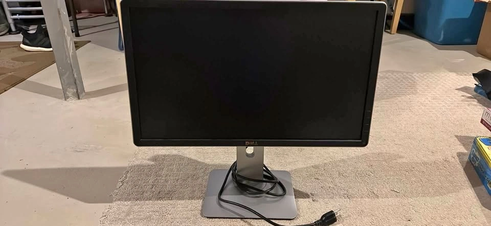 Dell 22” Full HD Monitor (P2214Hb)
