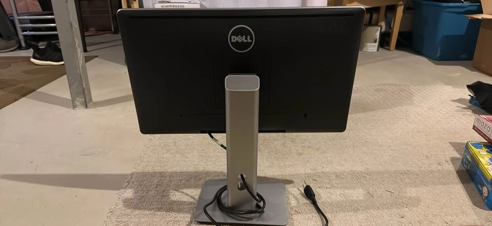Dell 22” Full HD Monitor (P2214Hb) - photo 2