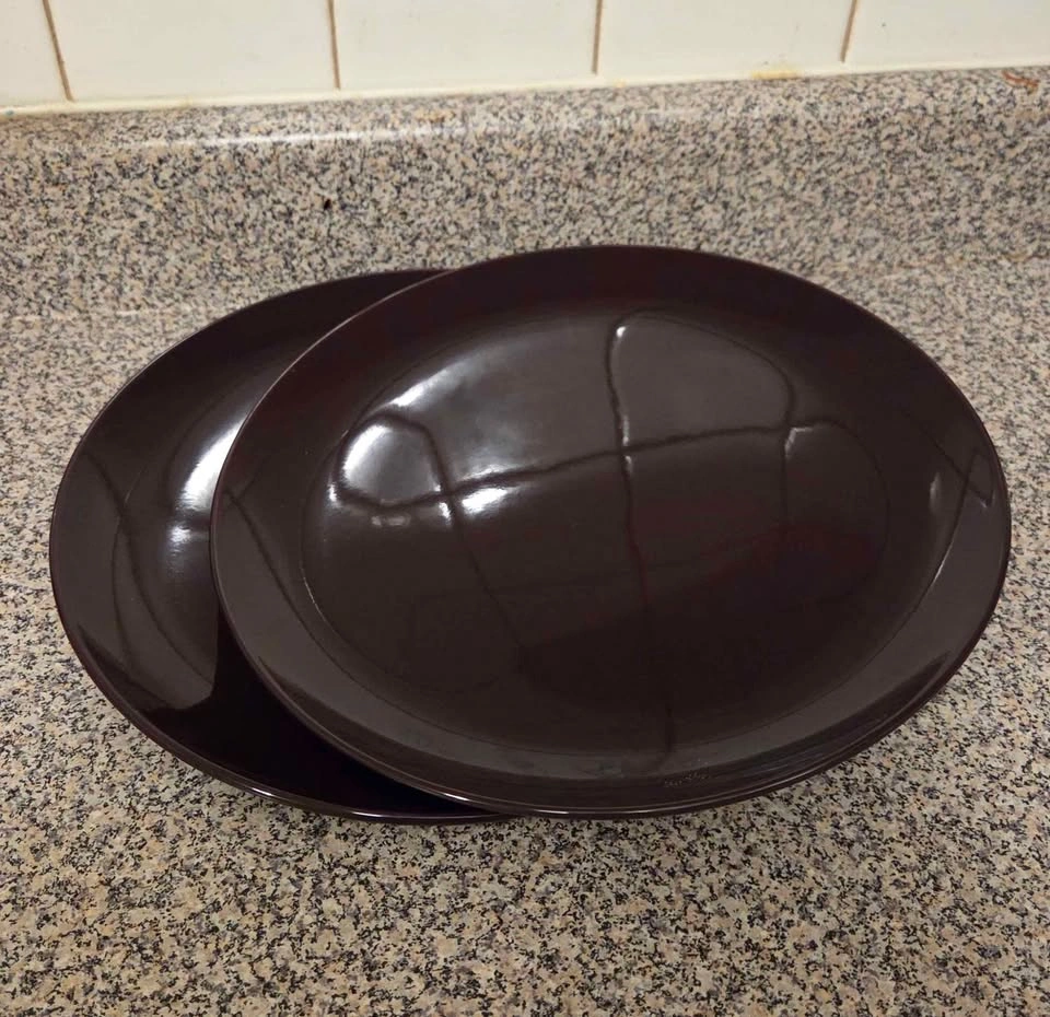 Bowls and Plates - photo 2
