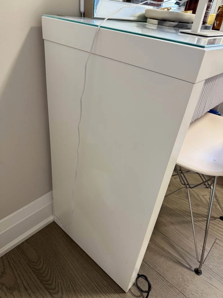 IKEA White Vanity Desk - photo 2