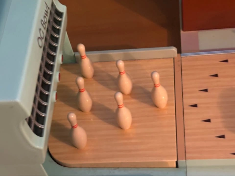 Our Generation Bowling Lot 18” Doll - photo 3