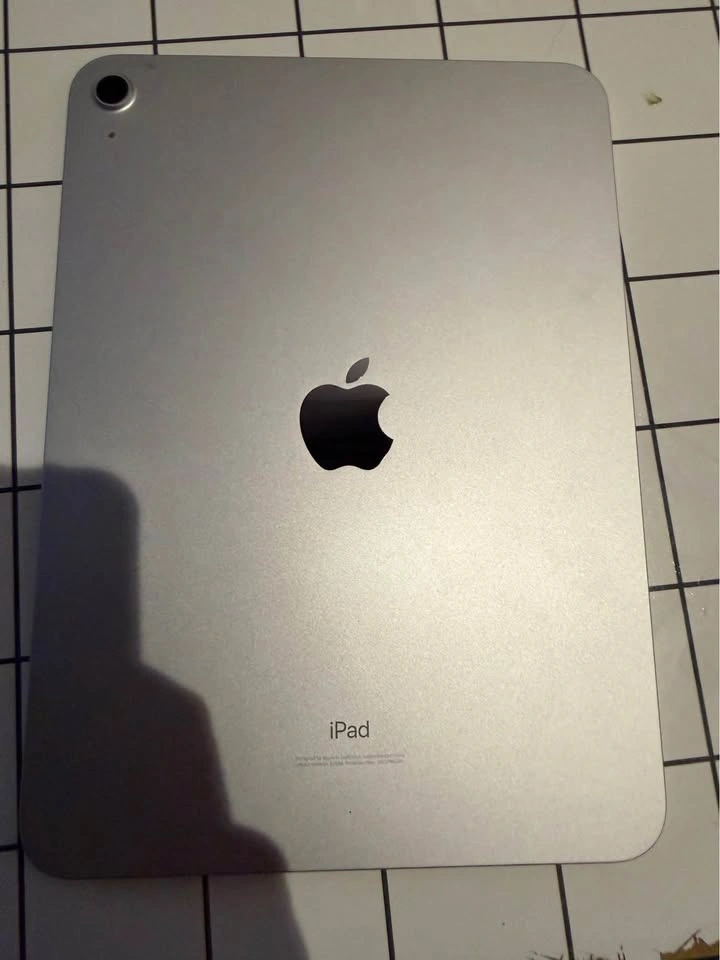 Ipad 10th gen - photo 2