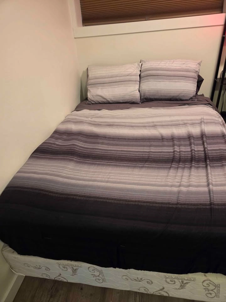 Double Mattress With Box Spring and Steel Frame - photo 2