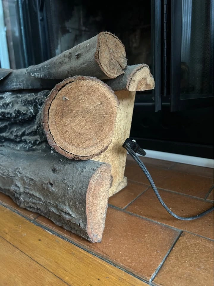 Vintage Electric Fireplace Logs - Real Wood - photo 3