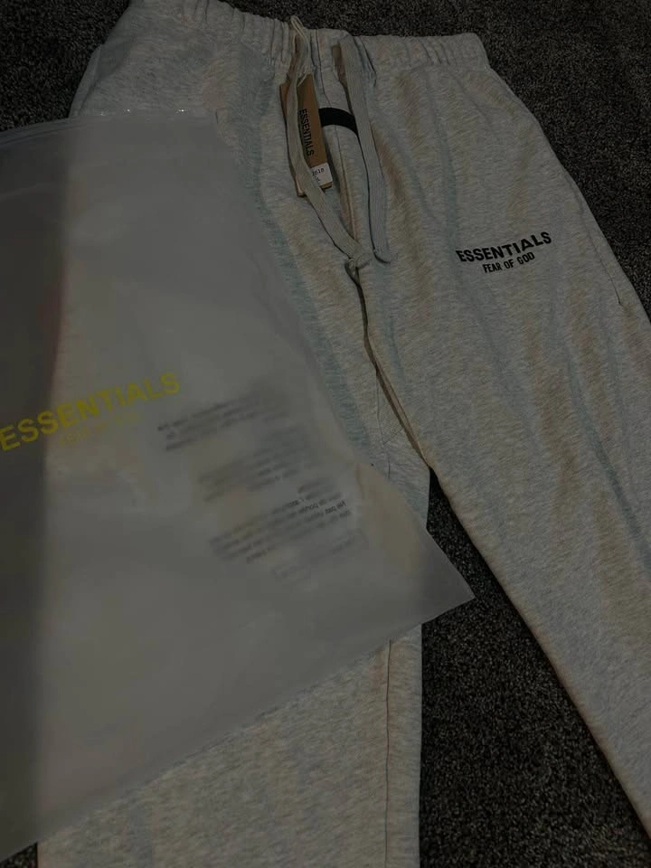 ESSENTIALS Fear of God Sweatpants - photo 3
