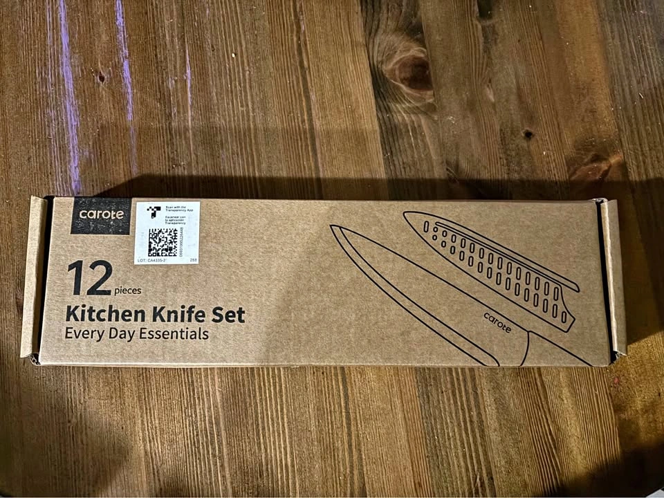Carote 12-Piece Kitchen Knife Set