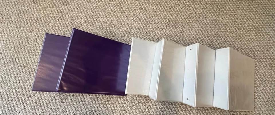 3 Ring Like New Binders! Huge lot available - photo 2