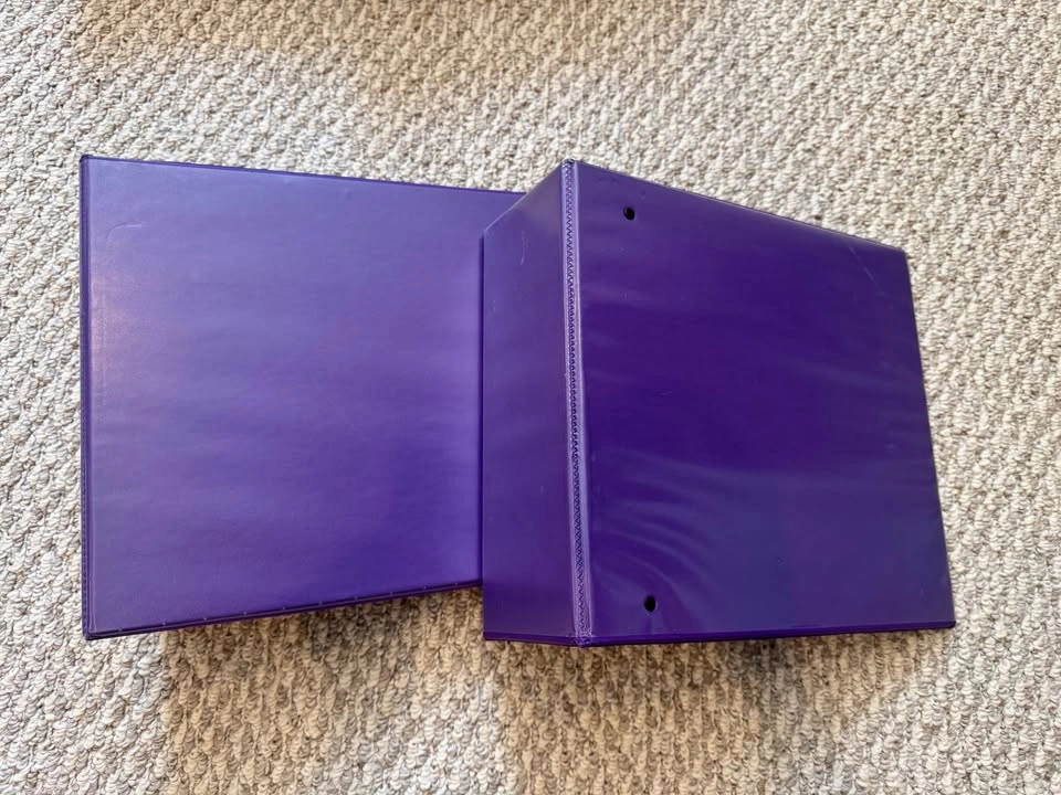 3 Ring Like New Binders! Huge lot available - photo 4