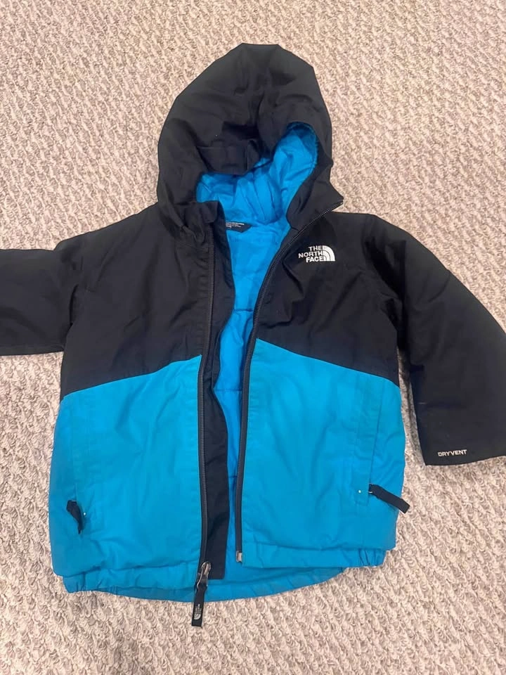 North Face Boys Blue and Black Coat Size 4