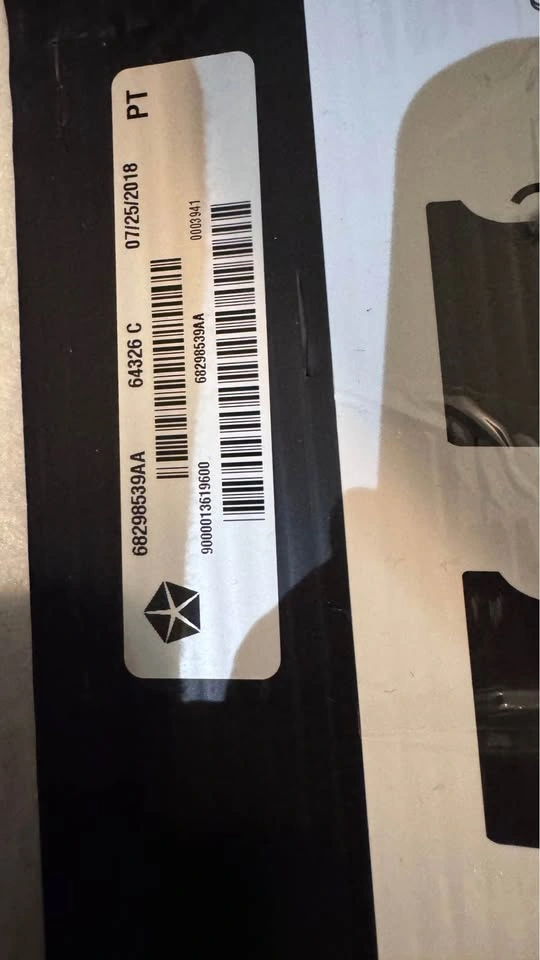 OEM Mopar Window Storage Bag – Jeep Wrangler JL Sahara - photo 5