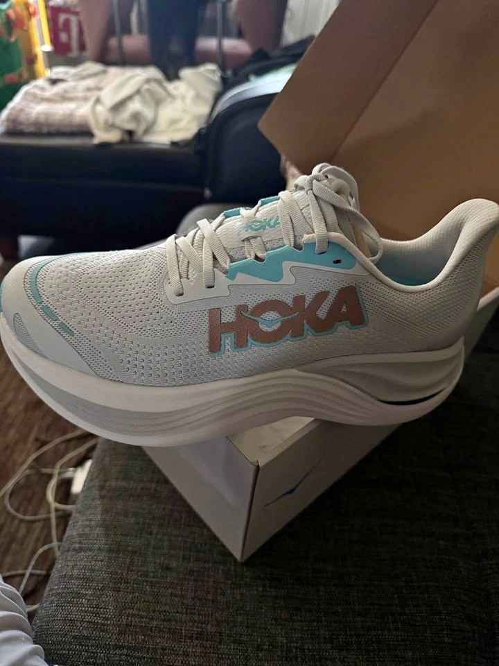 Hoka Skyward X Women's Size 9.5