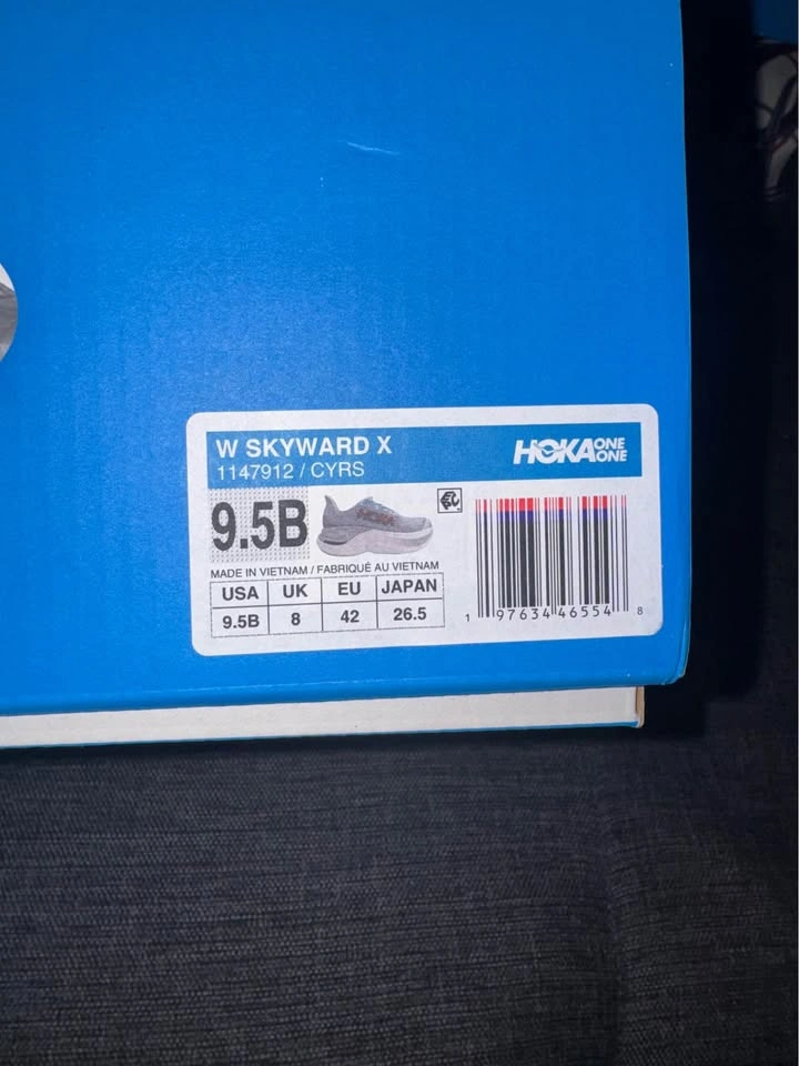 Hoka Skyward X Women's Size 9.5 - photo 4