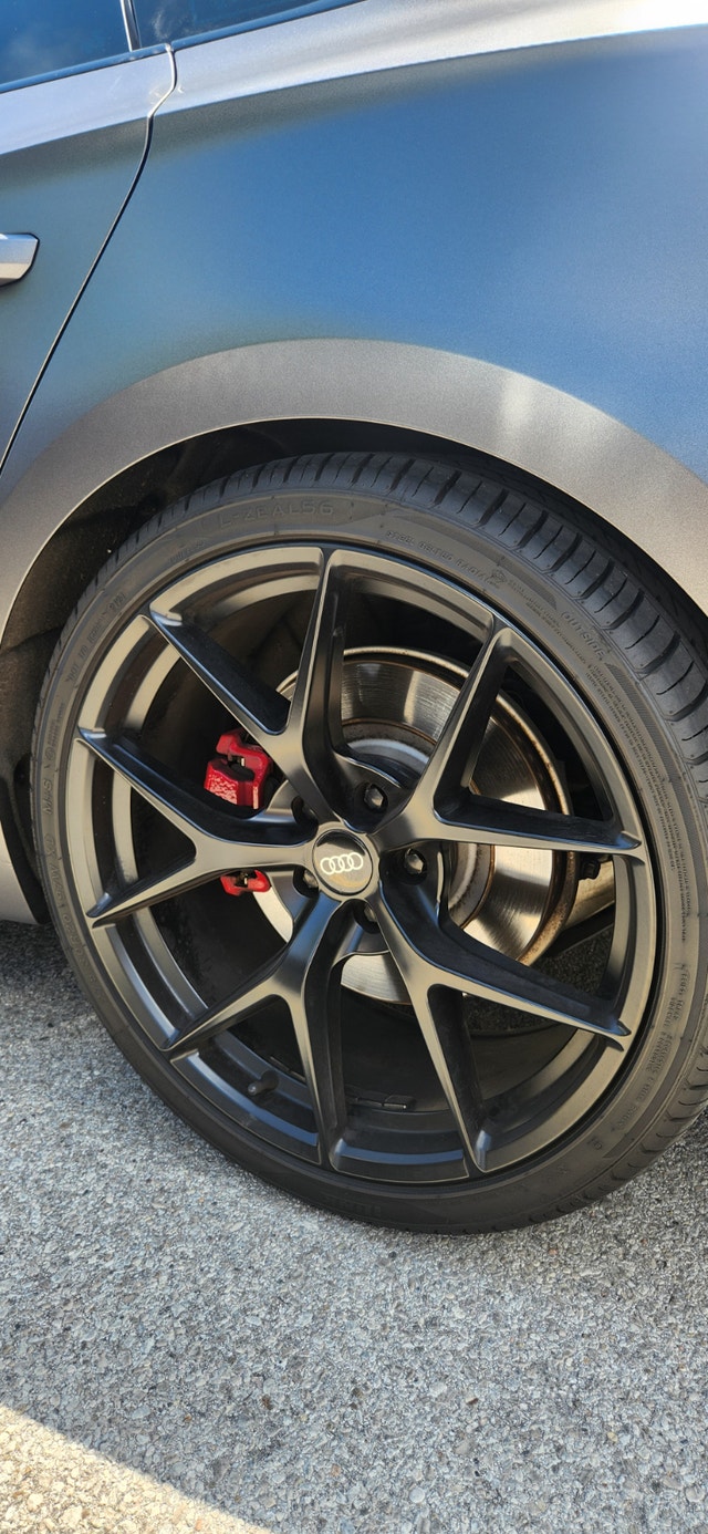 20" Audi Sentali Alloy Wheels & Summer Tires - Excellent Conditi - photo 2