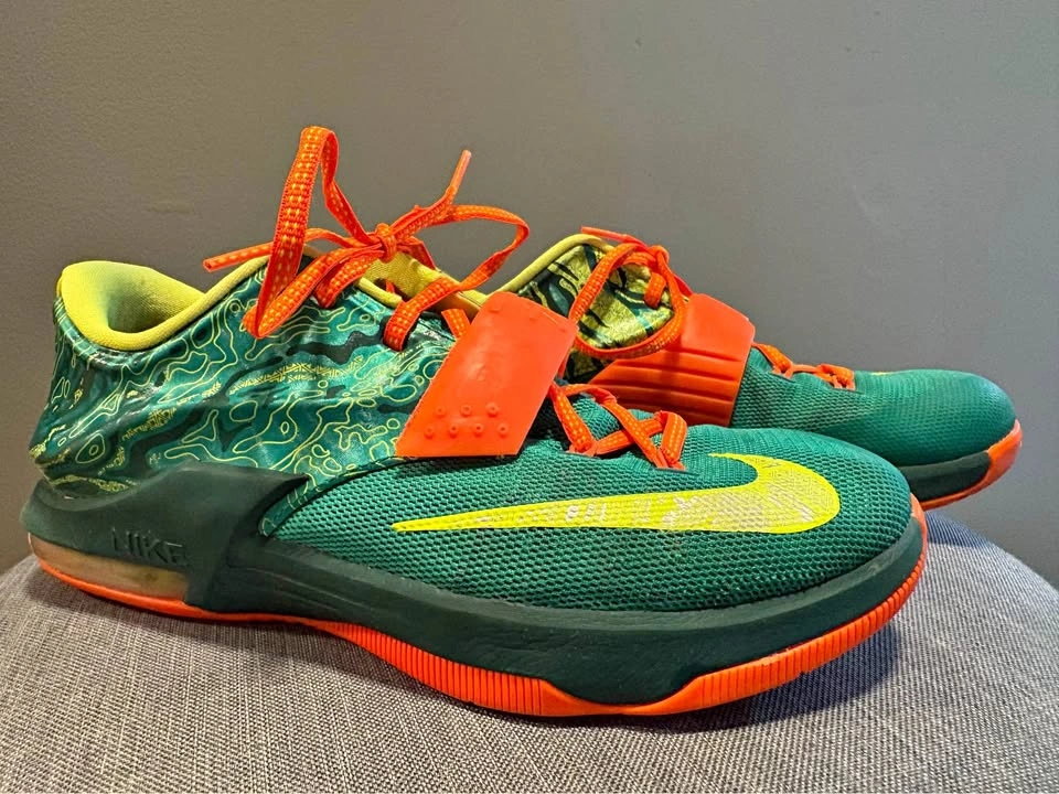 Nike KD7 Youth Shoes - Excellent Condition