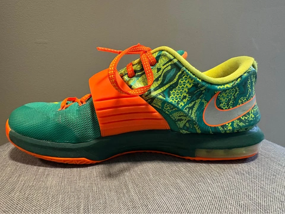 Nike KD7 Youth Shoes - Excellent Condition - photo 3