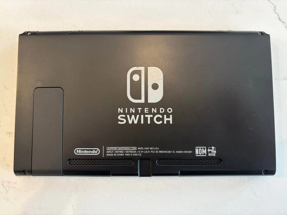 Nintendo Switch Complete Bundle | Dock, Case, 256GB SD, Donkey K - photo 3
