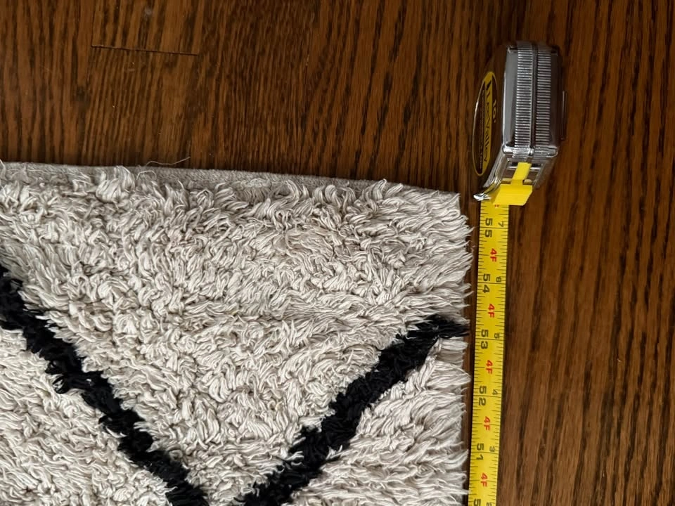 2’4” x 4’8” Cotton Black & Off-white Geometric Chevron Rug - photo 5