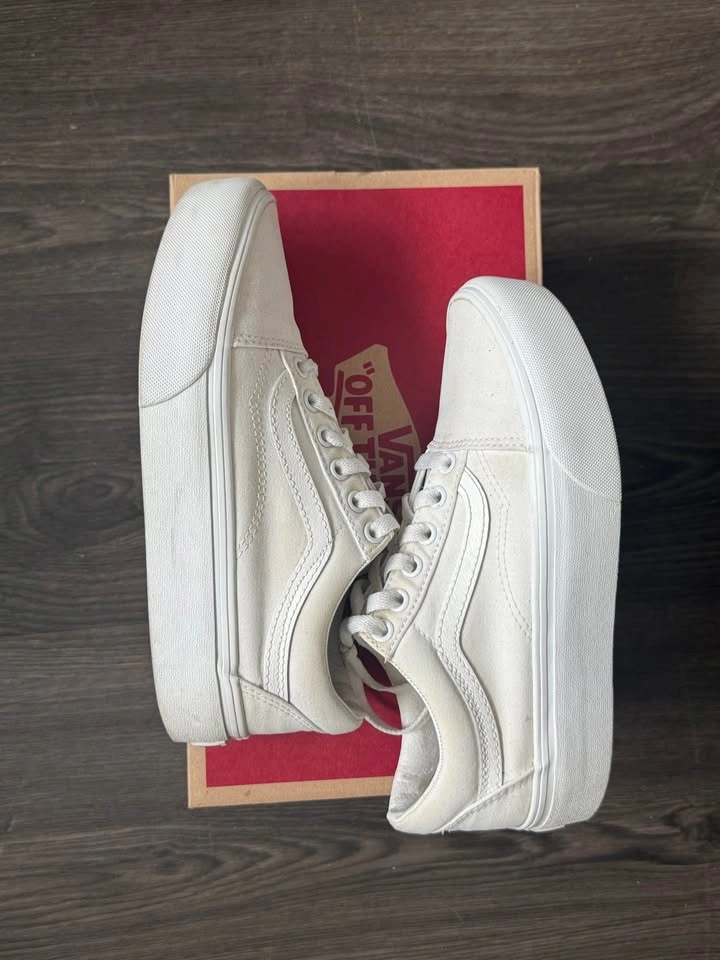 VANS Old Skool Platform Shoes (White) Size W6.5 / M5.0 - photo 3