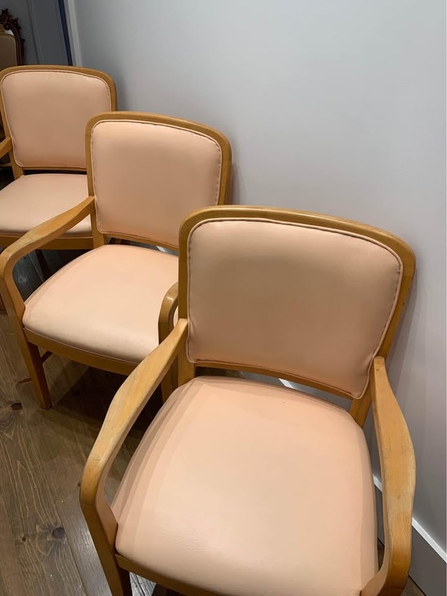 Set of 8 Solid Wood Dining Chairs – Sturdy & Comfortable - photo 2