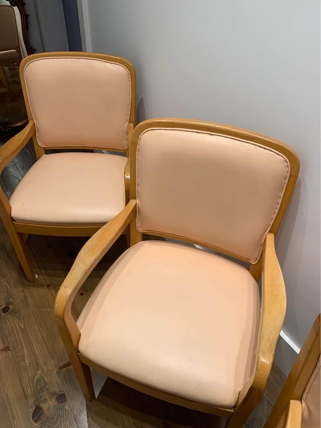 Set of 8 Solid Wood Dining Chairs – Sturdy & Comfortable - photo 3