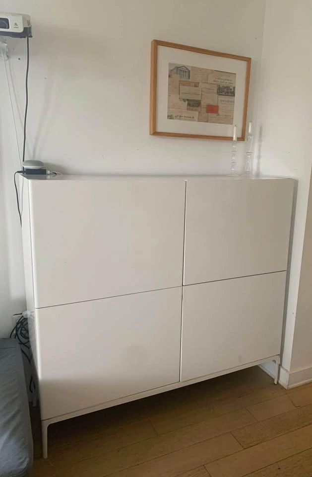 Ikea Besta storage Unit - photo 3