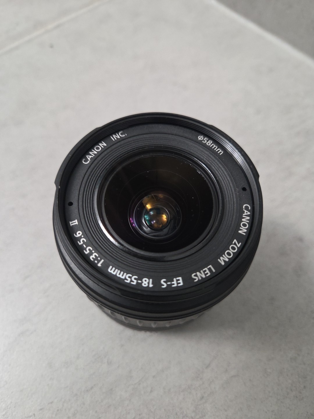 Canon Zoom EF-S 18-55mm f/3.5-5.6 IS II Lens Excellent Condition
