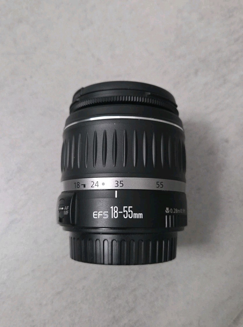 Canon Zoom EF-S 18-55mm f/3.5-5.6 IS II Lens Excellent Condition - photo 2